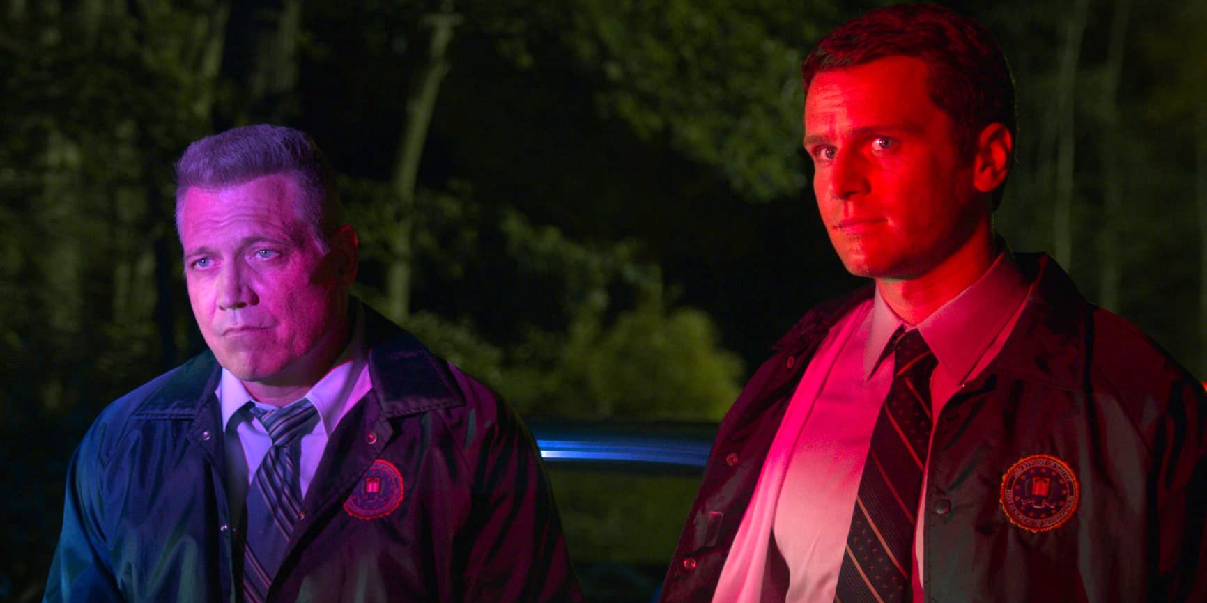 Holt McCallany and Jonathan Groff in Mindhunter Season 2