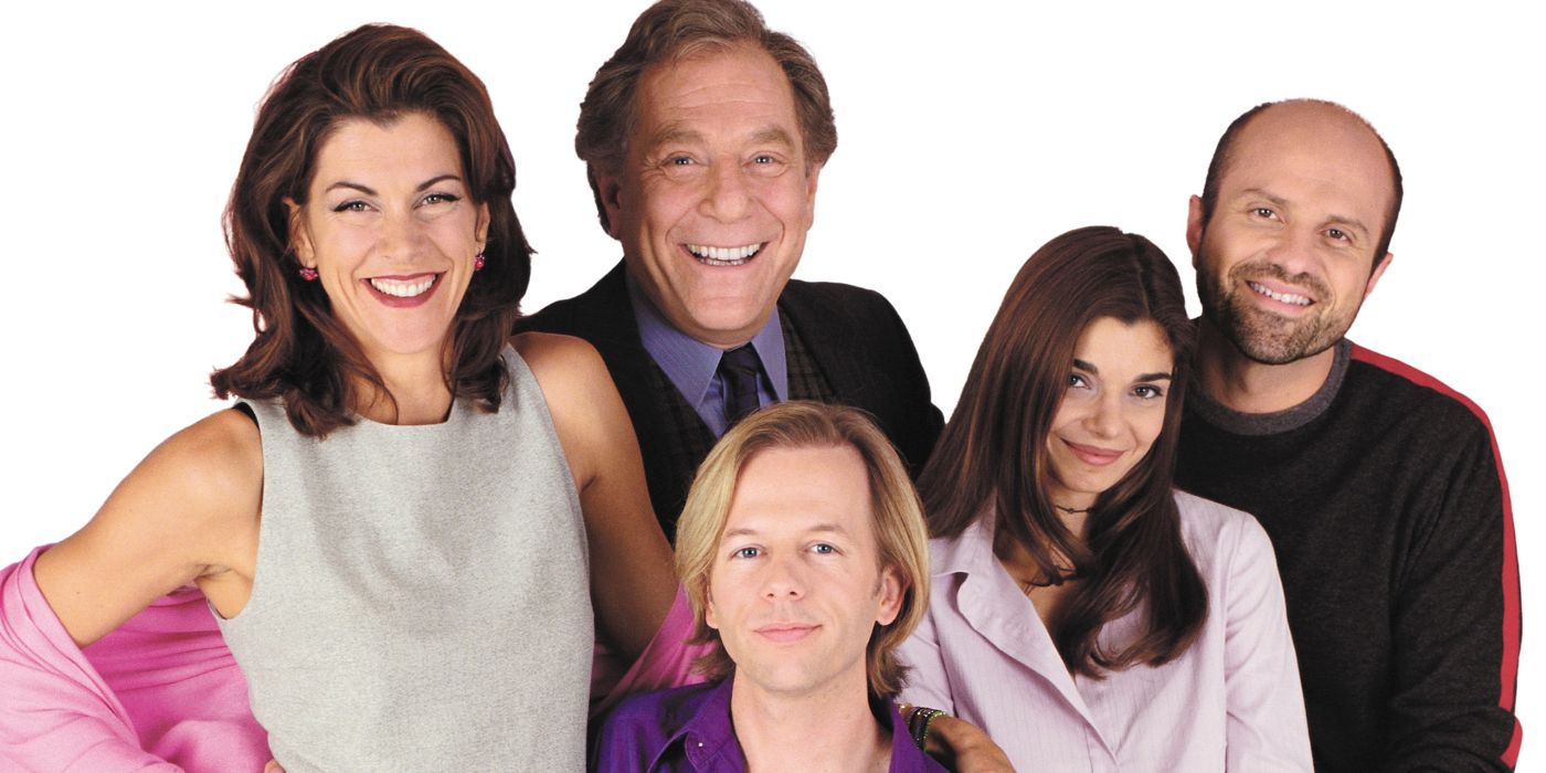 A promo photo of the main cast of the sitcom Just Shoot Me!