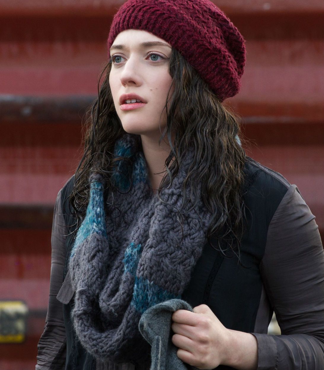 Kat Dennings as Darcy in Thor the Dark World Vertical