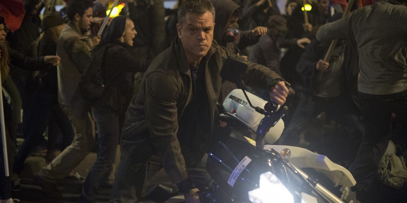 Matt Damon riding a motorbike in Jason Bourne 2016