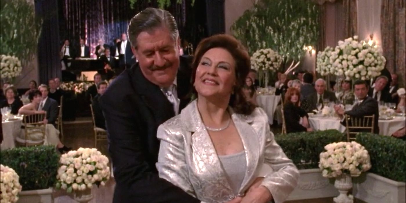 Richard and Emily Gilmore dancing in Gilmore Girls