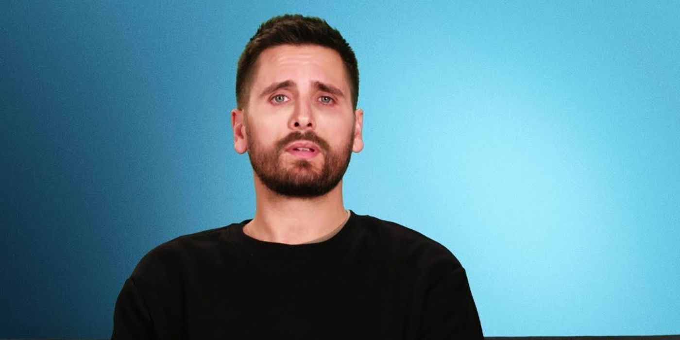 Scott Disick em Flip it like Disick parecendo preocupado durante uma entrevista