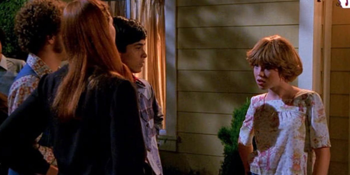 Tina Pinciotti talks to the gang on That 70s Show