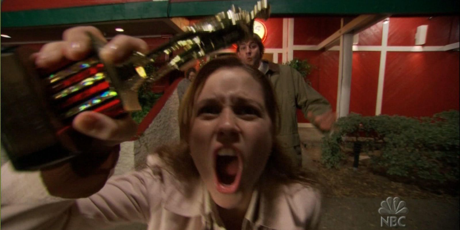 Pam Beesly wins a Dundie at Chili's in The Office.