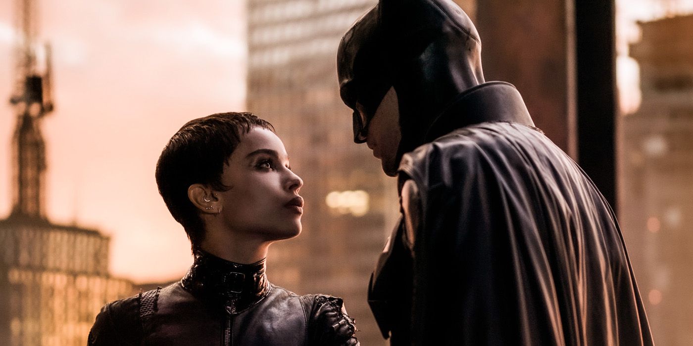 Catwoman talking to Batman in The Batman