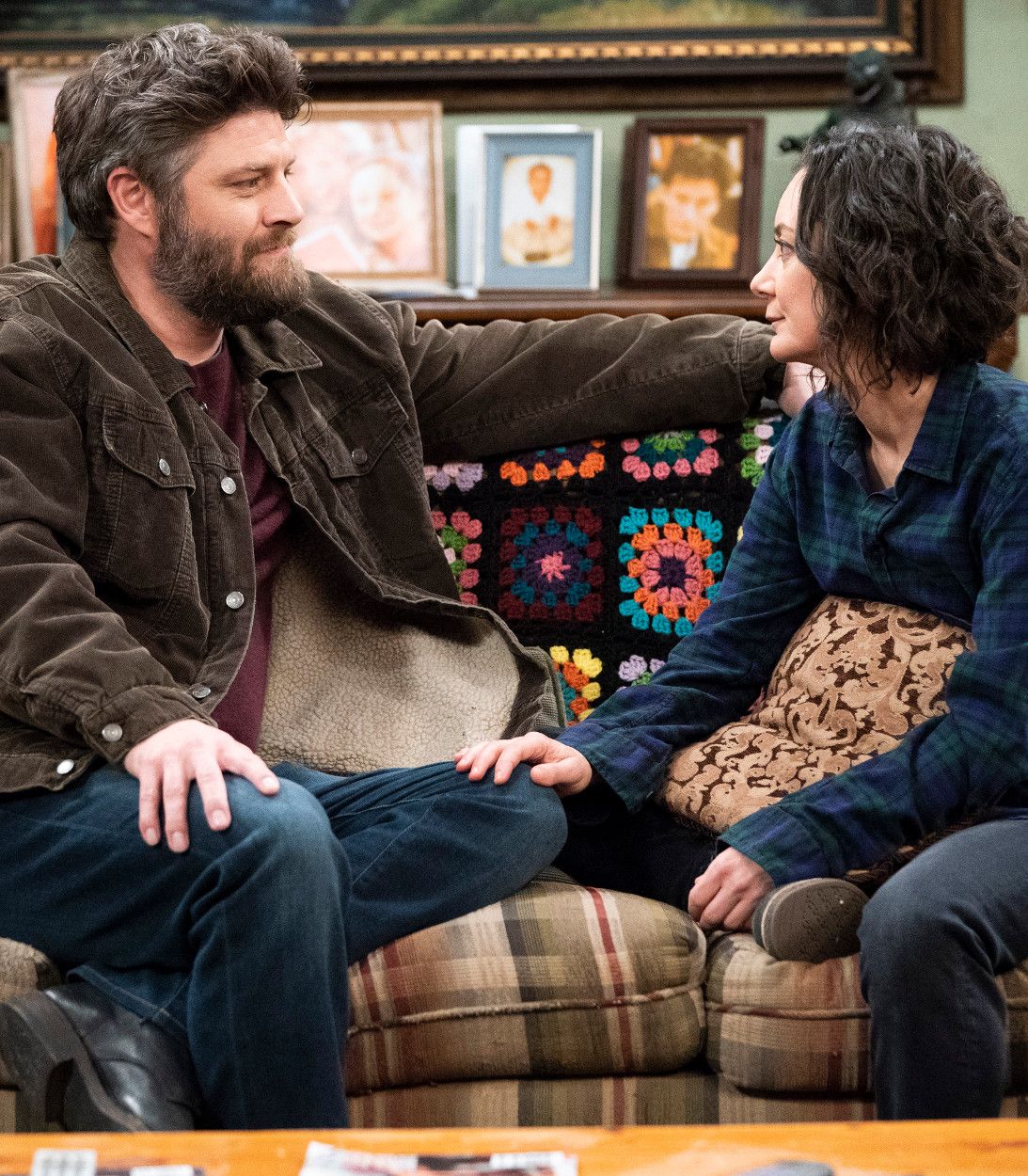Darlene and Ben in The Conners