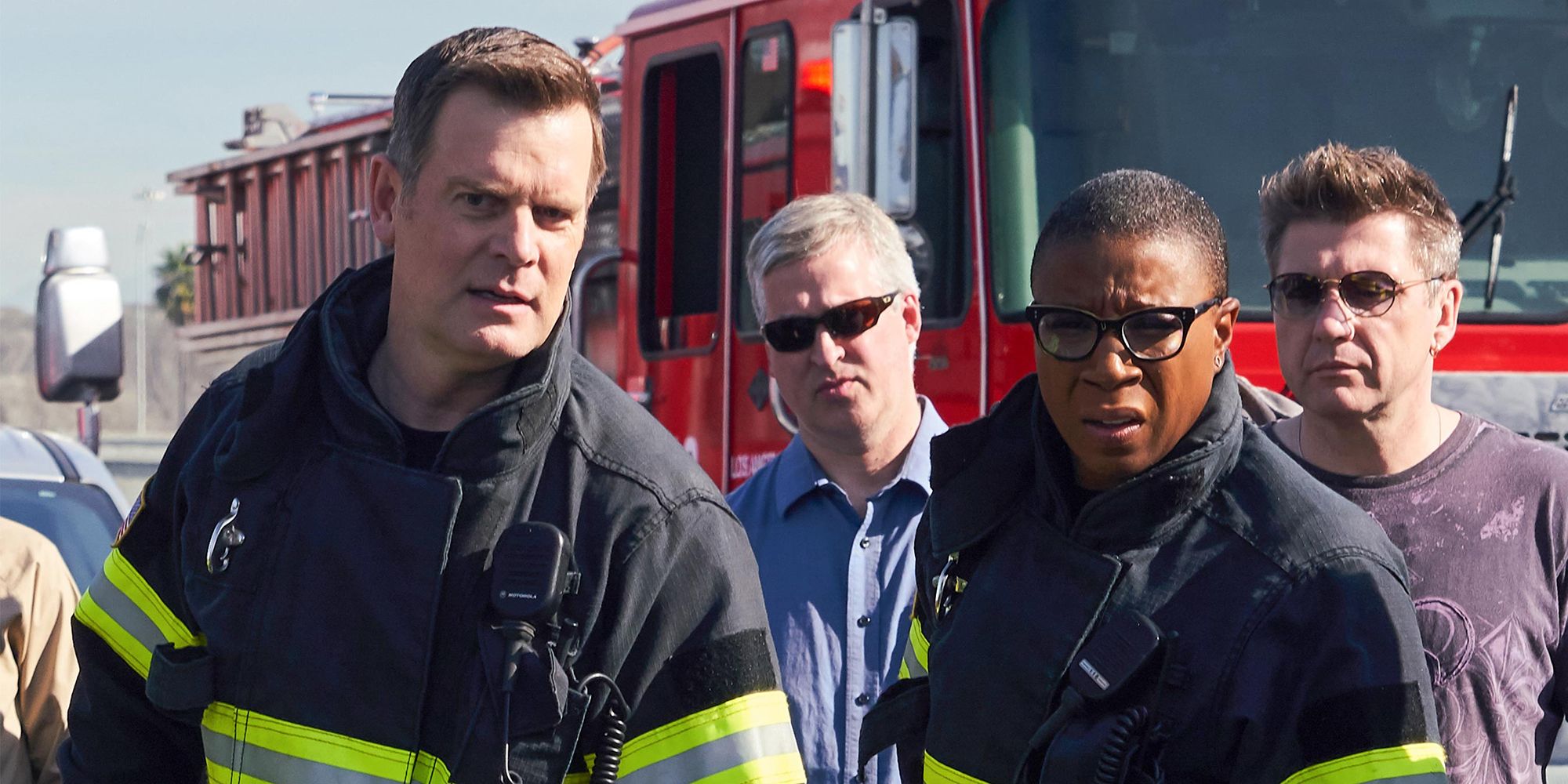 Peter Krause and Aisha Hinds in 9-1-1