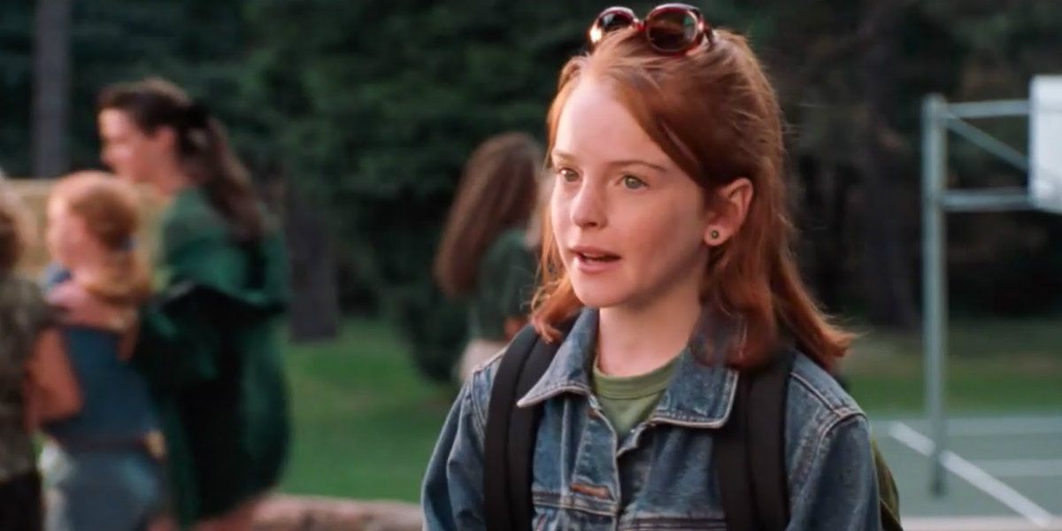 Hallie standing at camp in The Parent Trap