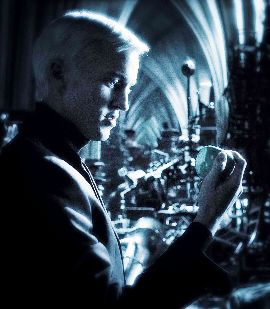 Harry Potter 6 Draco Malfoy apple vertical