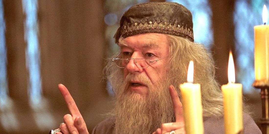 Dumbledore pointing his finger 