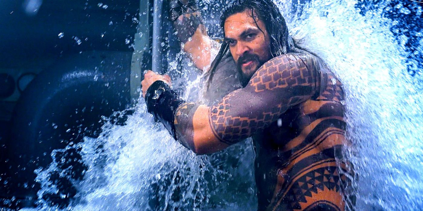 Jason Momoa Aquaman Fights for Seven Seas