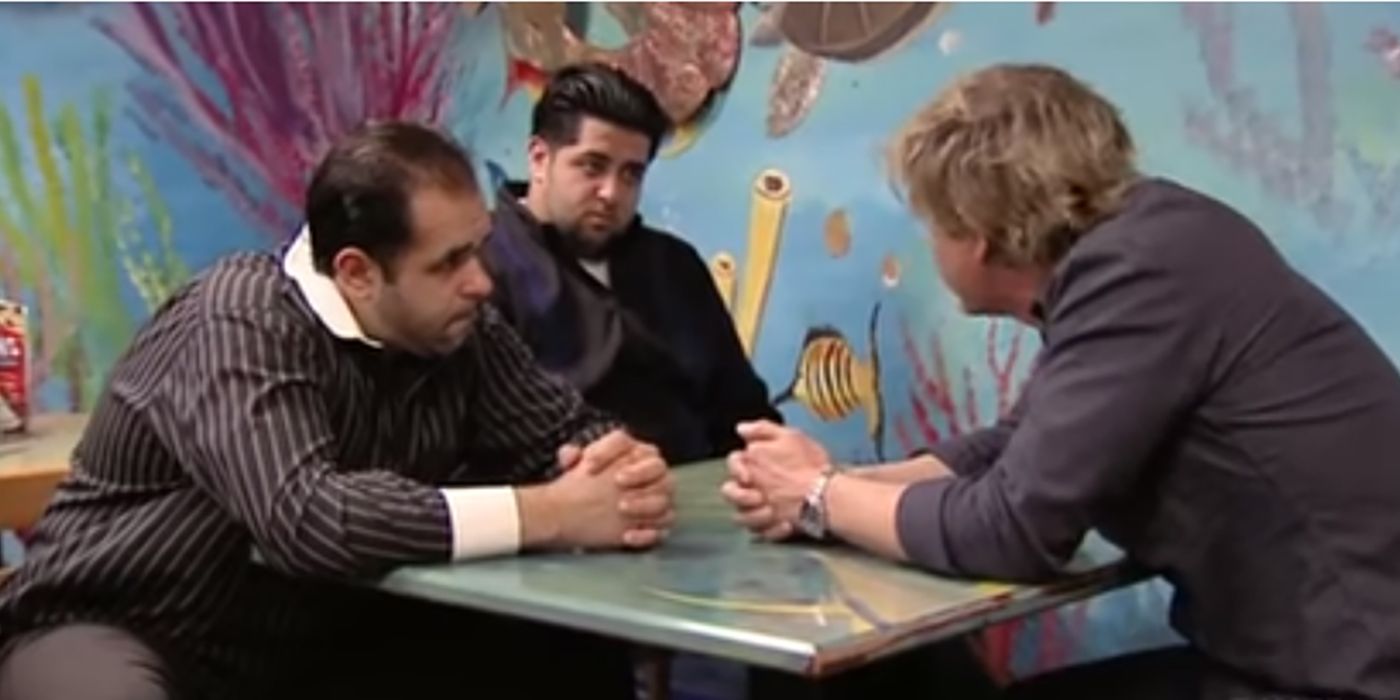 Gordon Ramsay sitting down with two restaurants owners on Kitchen Nightmares