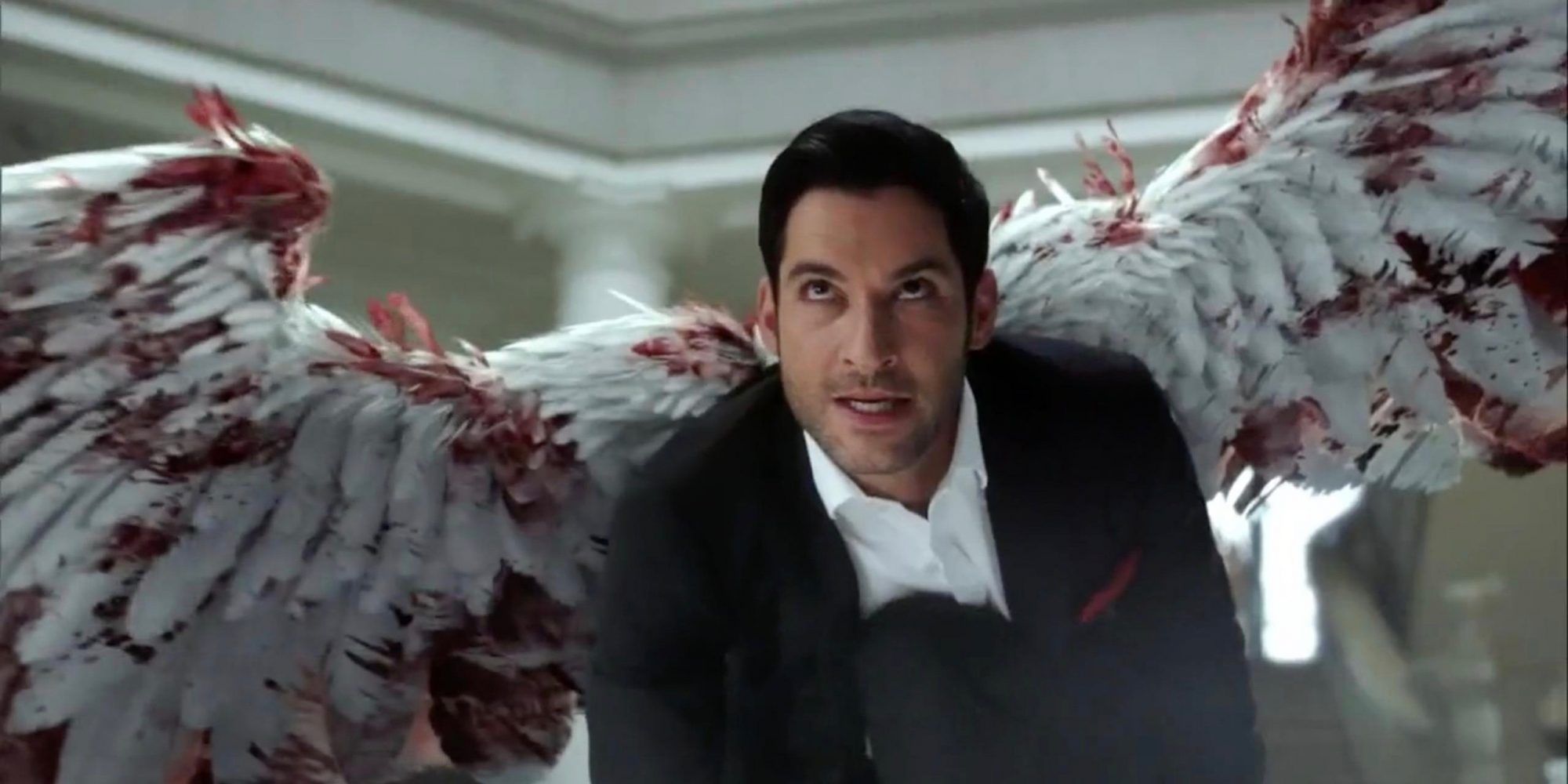 Lucifer uses his wings on Lucifer