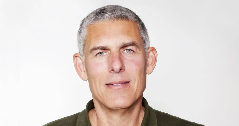 Lyor Cohen's Net Worth | Screen Rant