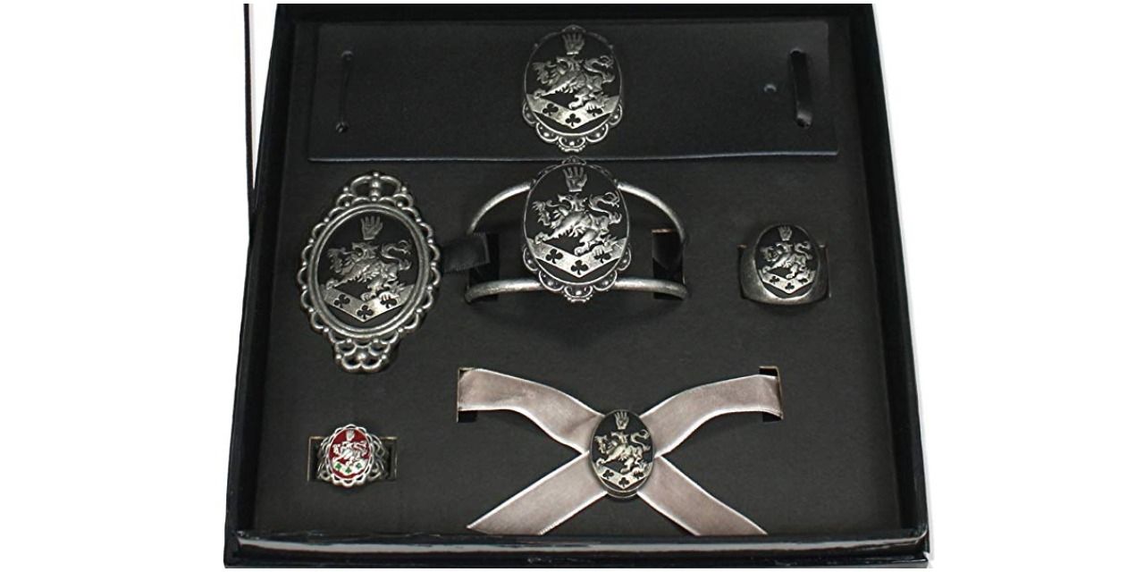 New Moon Cullen Crest Replica Jewelry Set