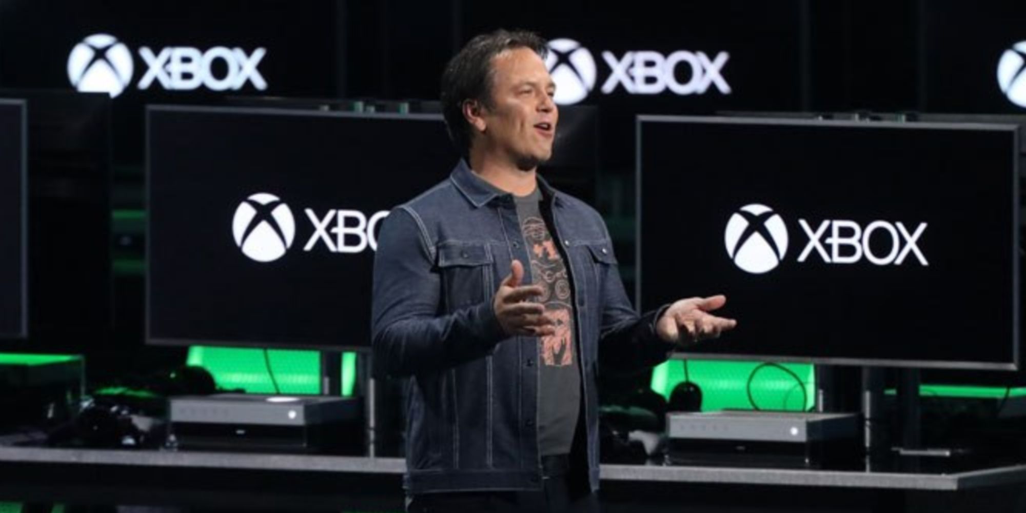 Phil Spencer já está jogando no Xbox Scarlett