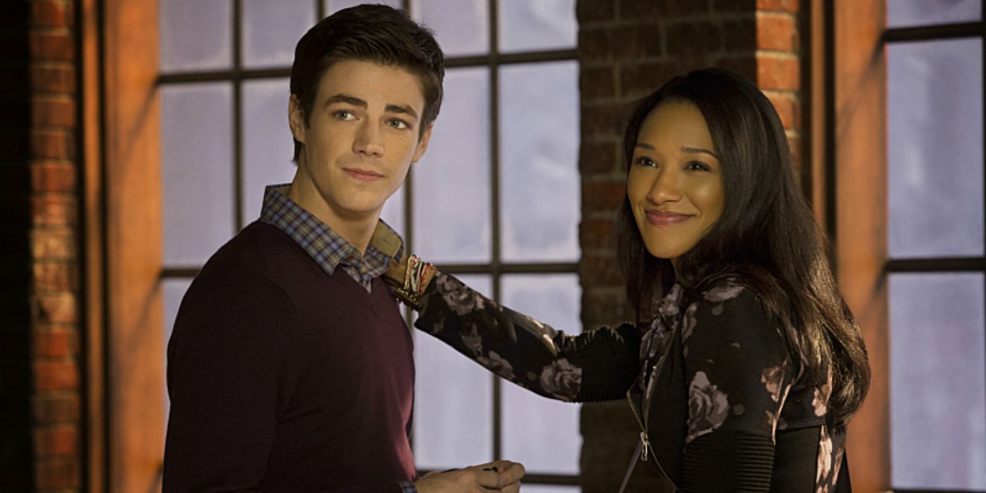 Barry and Iris smiling in the Flash Pilot