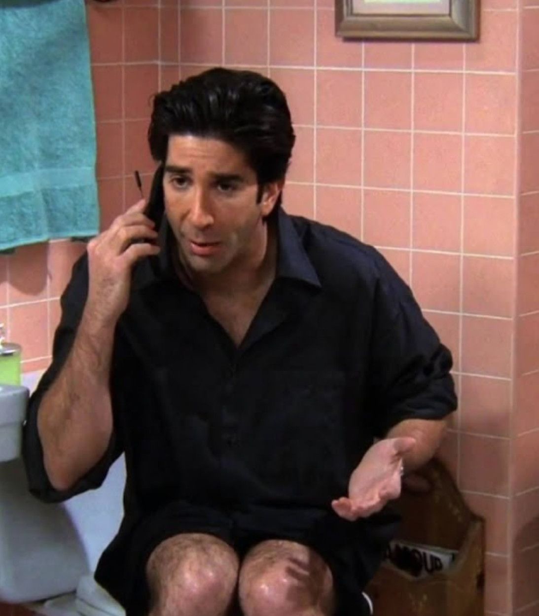 Ross can't get his leather pants back on : r/howyoudoin