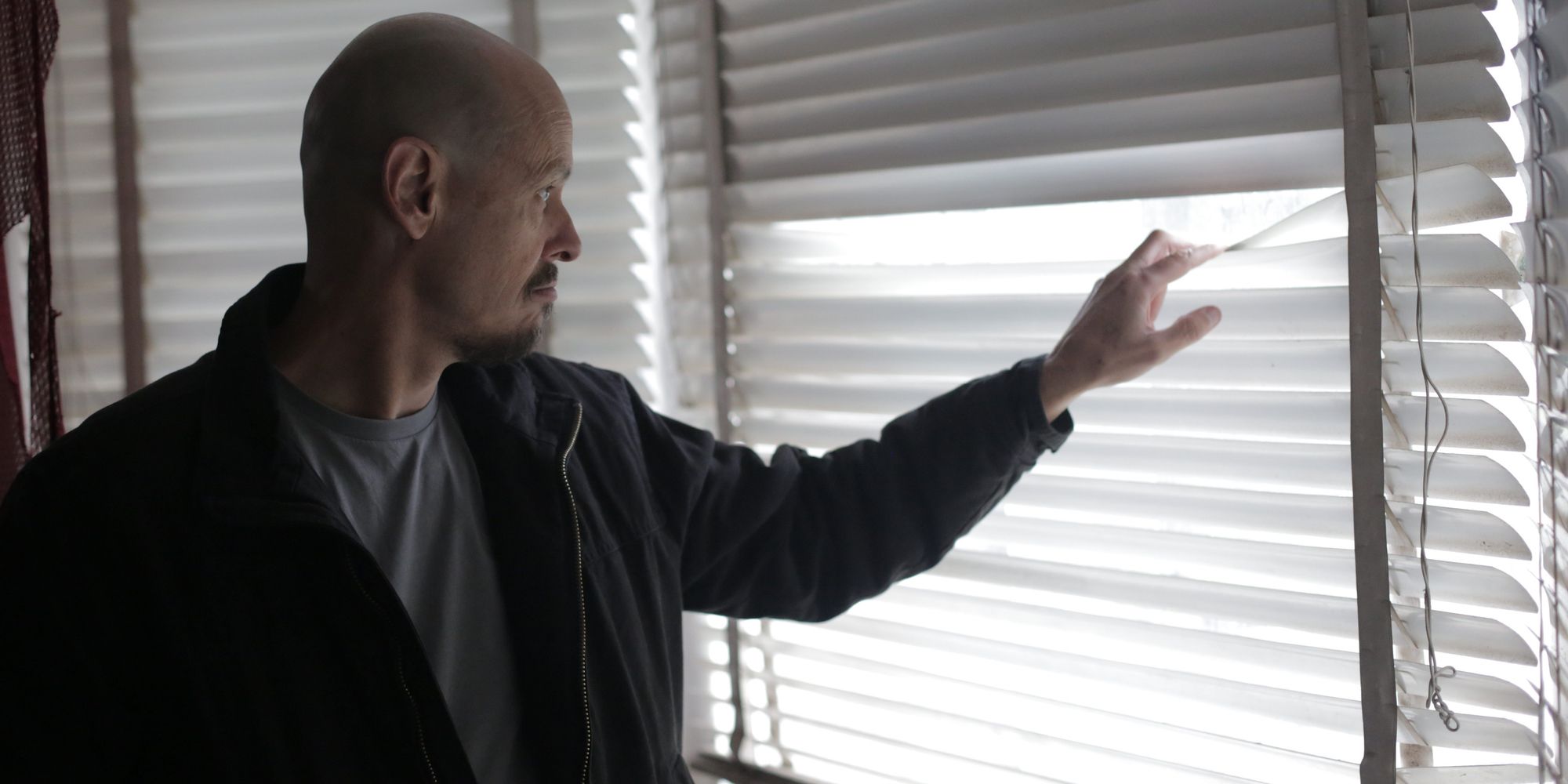 Scott Ryan in Mr. Inbetween Season 2 FX