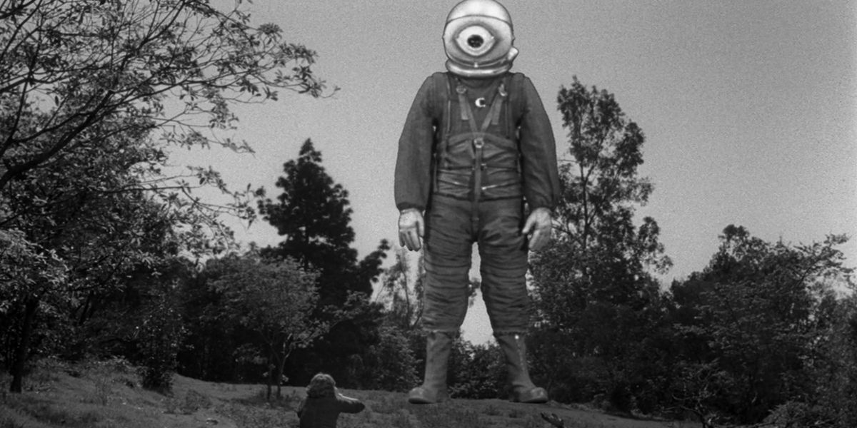 A still from the Twilight Zone episode &quot;The Fear.&quot;