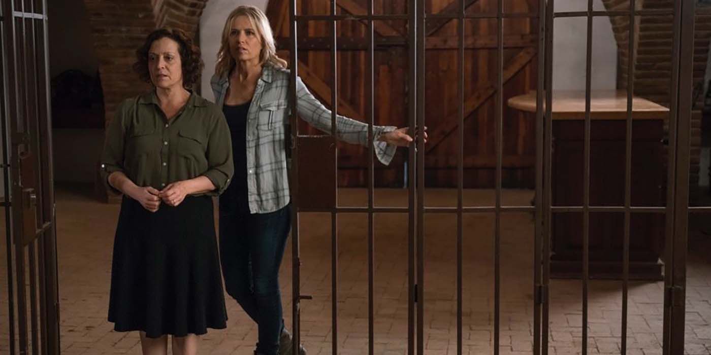 Madison leading Celia into the cage on Fear the Walking Dead