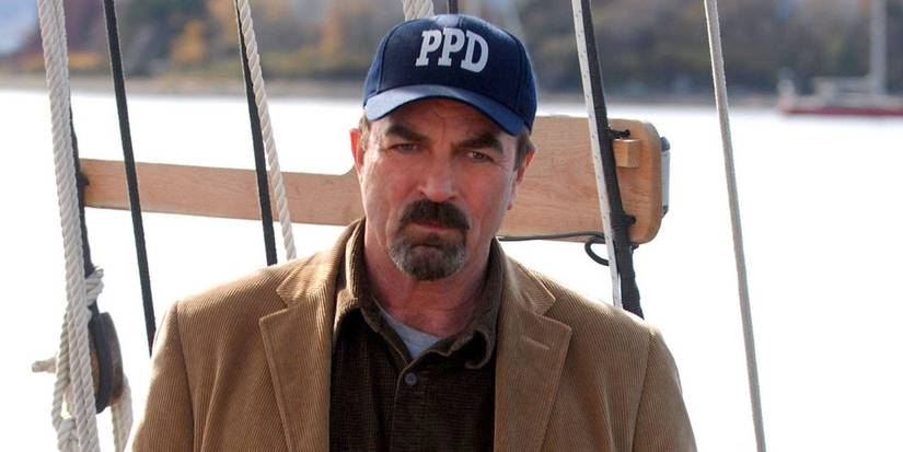 Jesse Stone frowning in his PPD cap in Sea Change