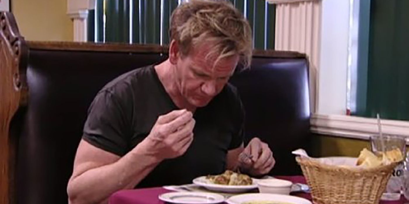 Gordon Ramsay eating a meal at Casa Roma in an episode of Kitchen Nightmares.