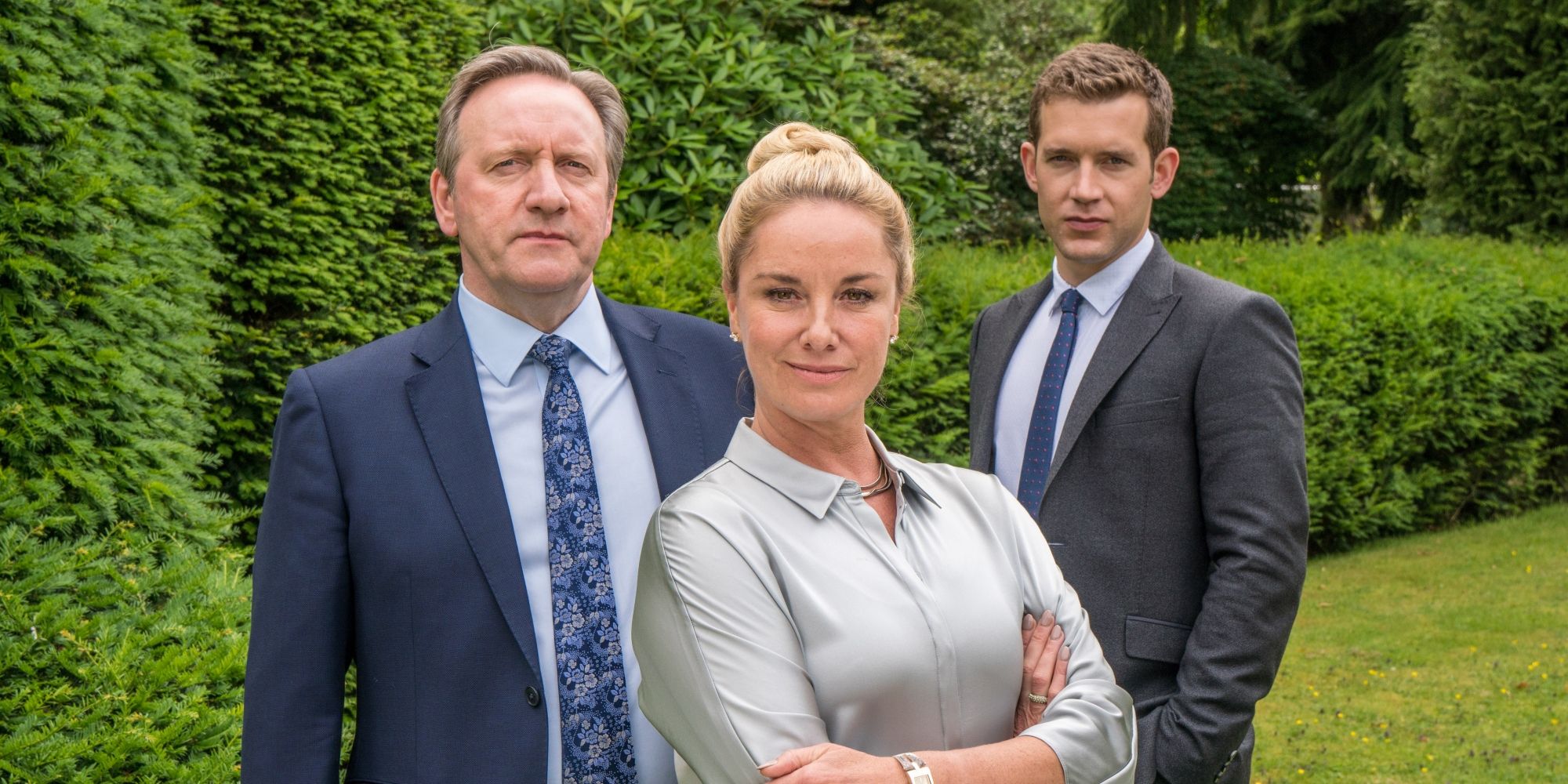 The cast of Midsomer Murders pose for a promo shot