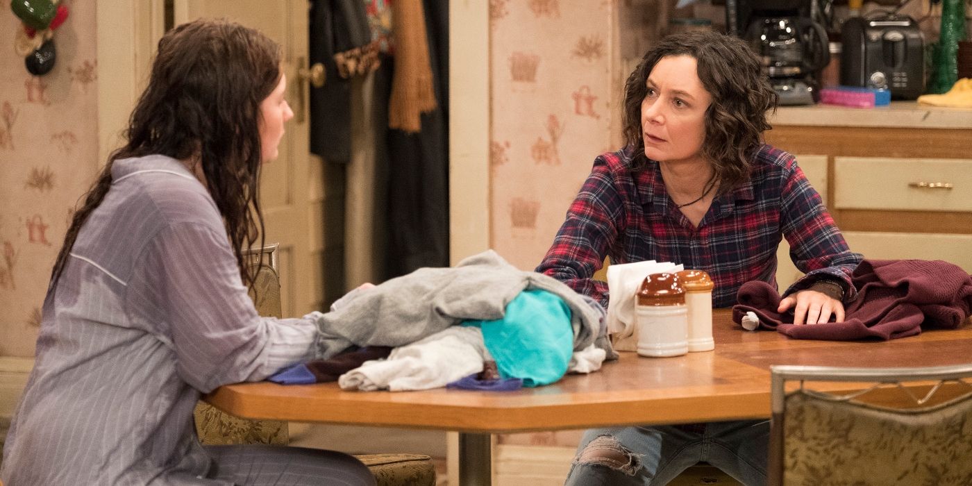 Roseanne Season 10 Episode 3 Finds The Conners Feuding