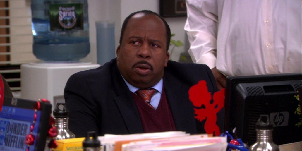 The Office: 10 Things About Stanley Hudson That Make No Sense
