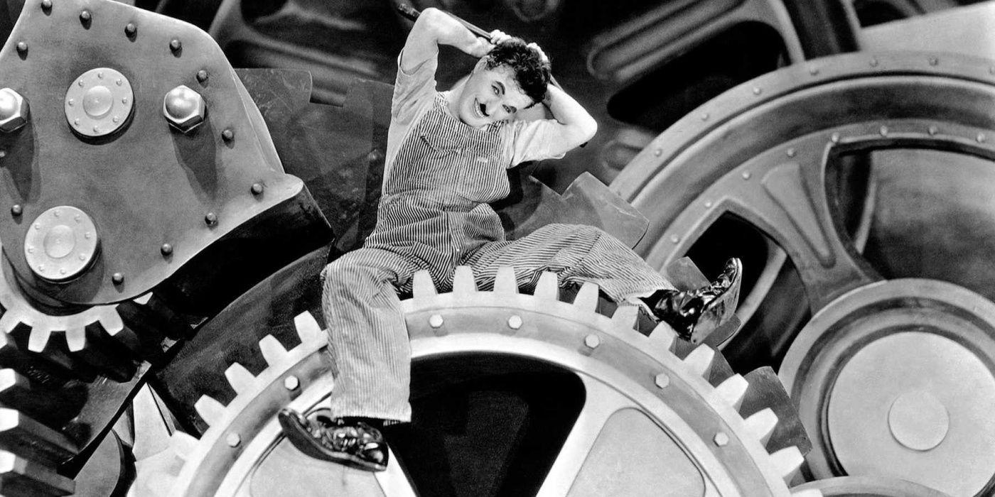 Top 10 Black And White Classic Movie Every Film Fan Should See
