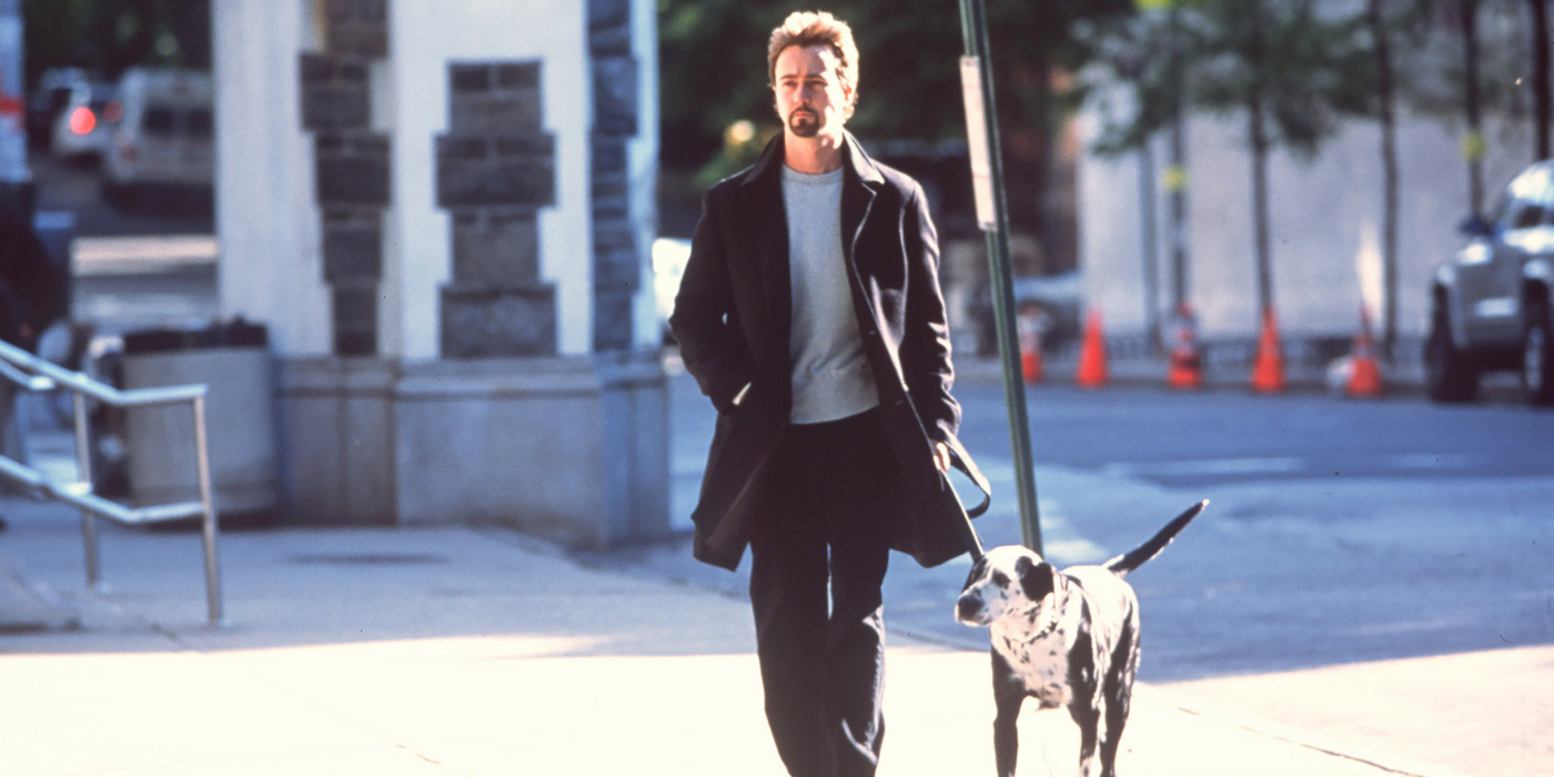 Edward Norton walks his dog in 25th Hour