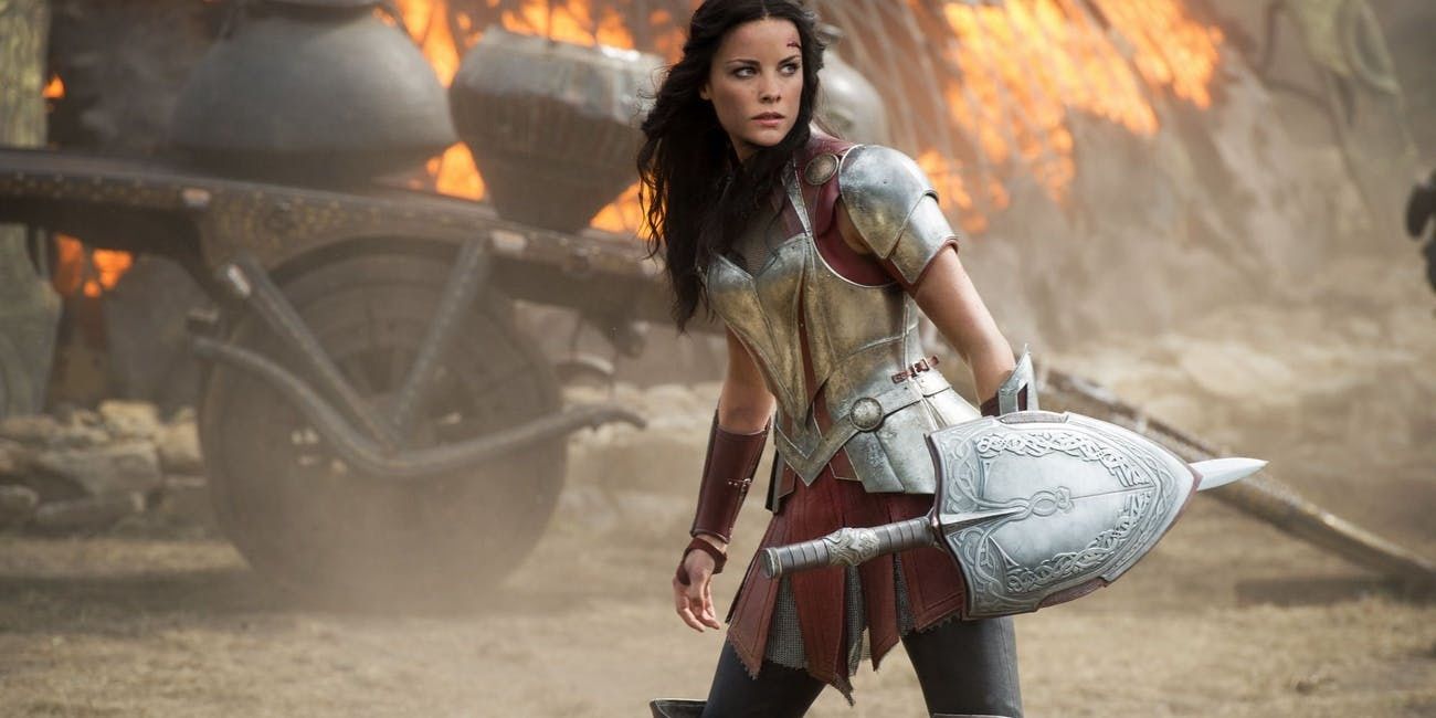 Lady Sif on the battlefield