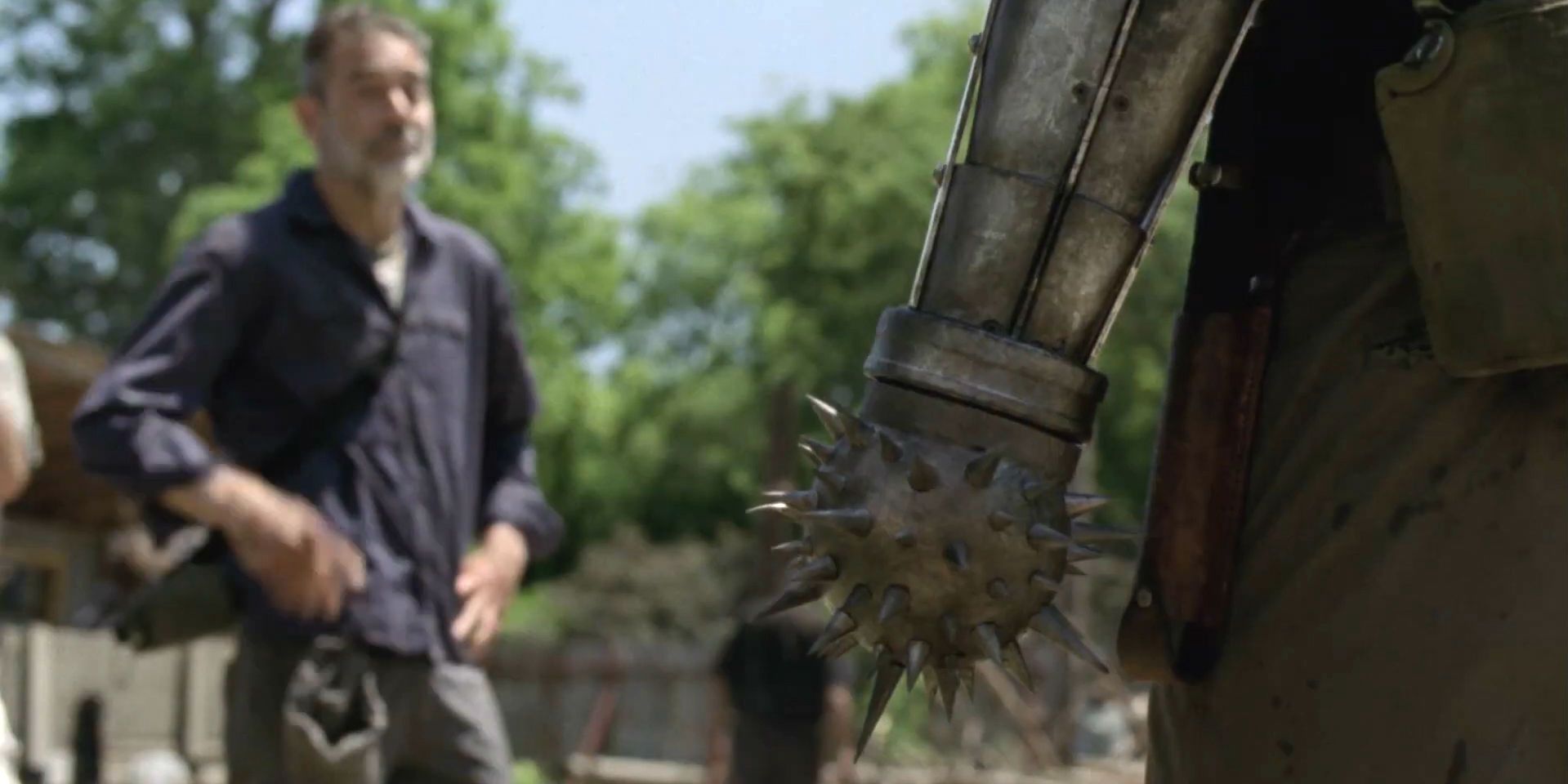 Walking Dead Gives Aaron The Franchise's Best Weapon Yet