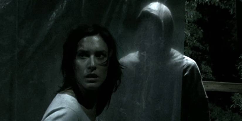 Um intruso fica atrás de Clementine neles (2006)