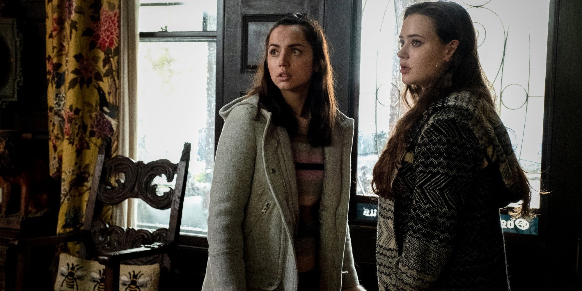 Ana de Armas and Katherine Langford in Knives Out