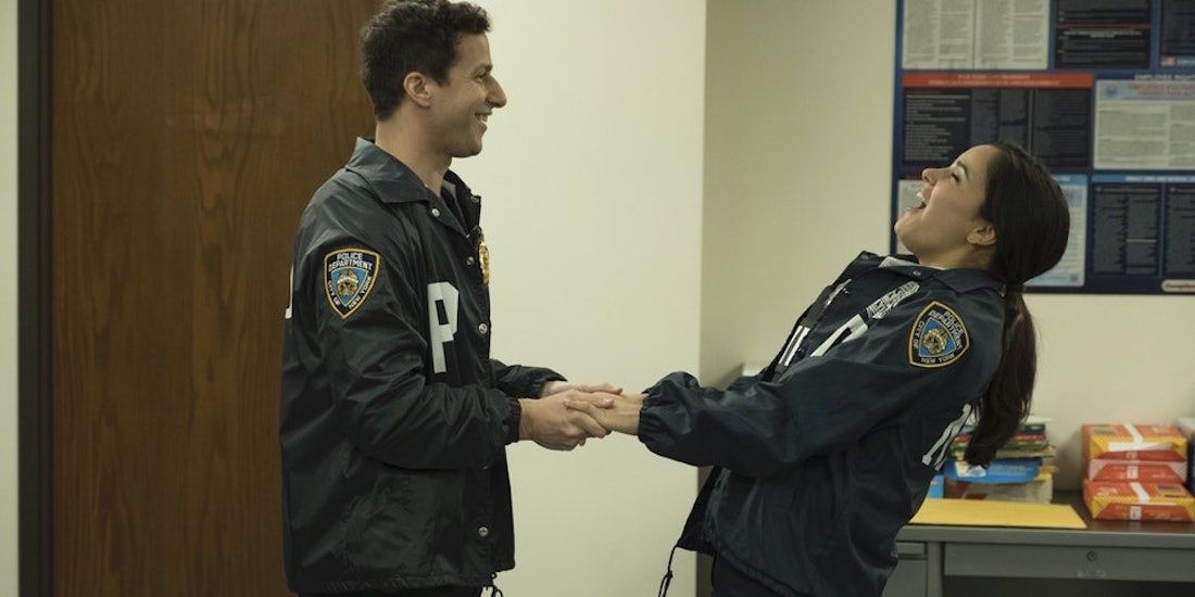 Brooklyn Nine-Nine- 10 Times Jake And Amy Were Relationship Goals-6 Cropped