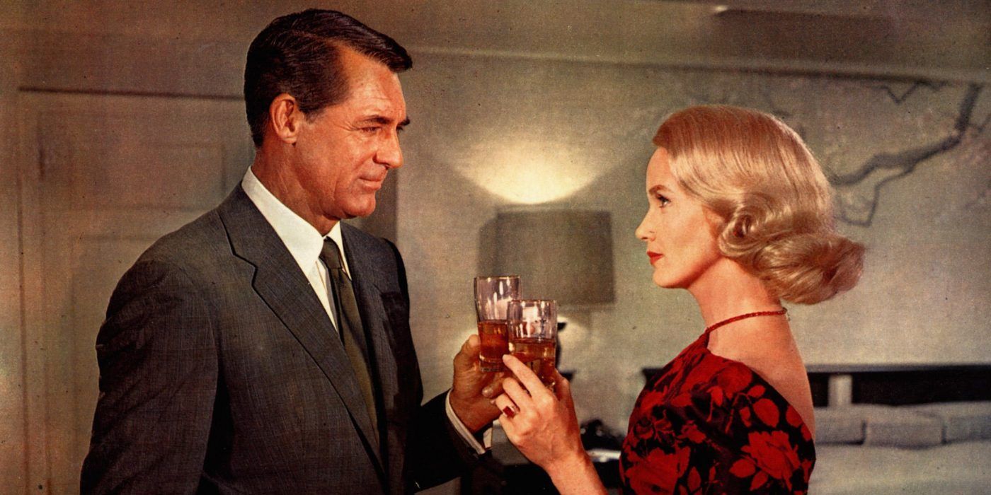 Eve flirts with Roger in North By Northwest