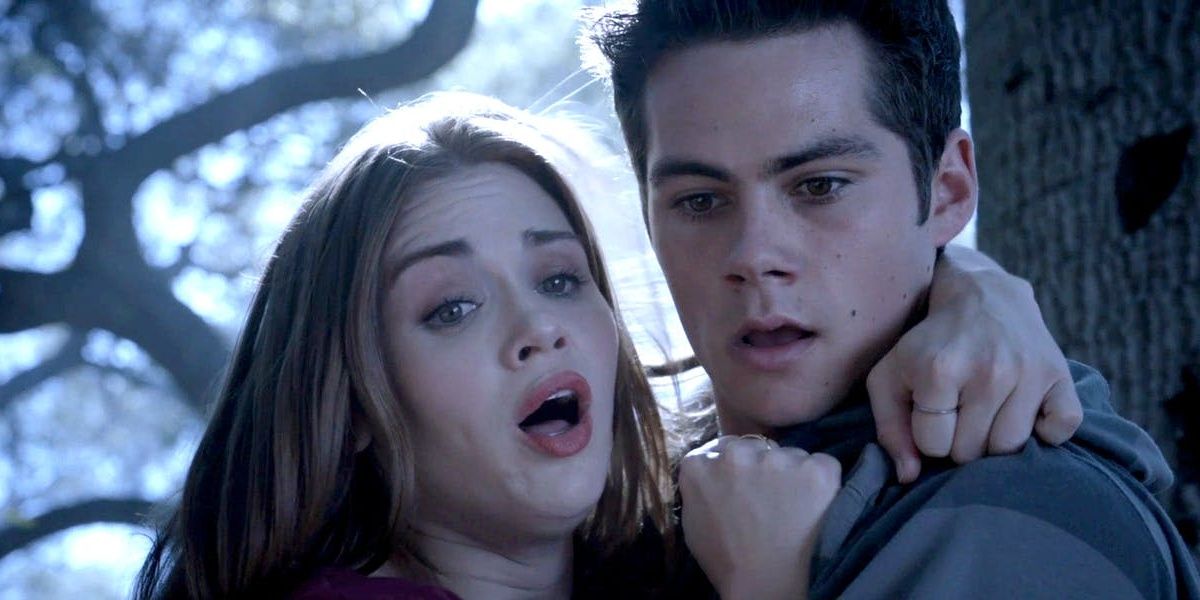 Stiles and Lydia hugging in Teen Wolf.