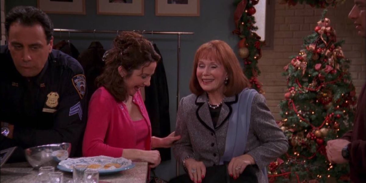Everybody Loves Raymond Debra and Lois Christmas Picture