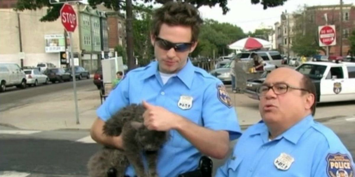 Mac and Frank disguised as cops