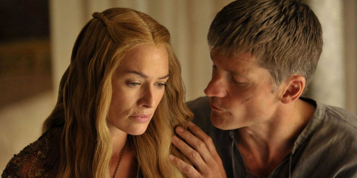 Jaime embraces Cersei in Game of Thrones