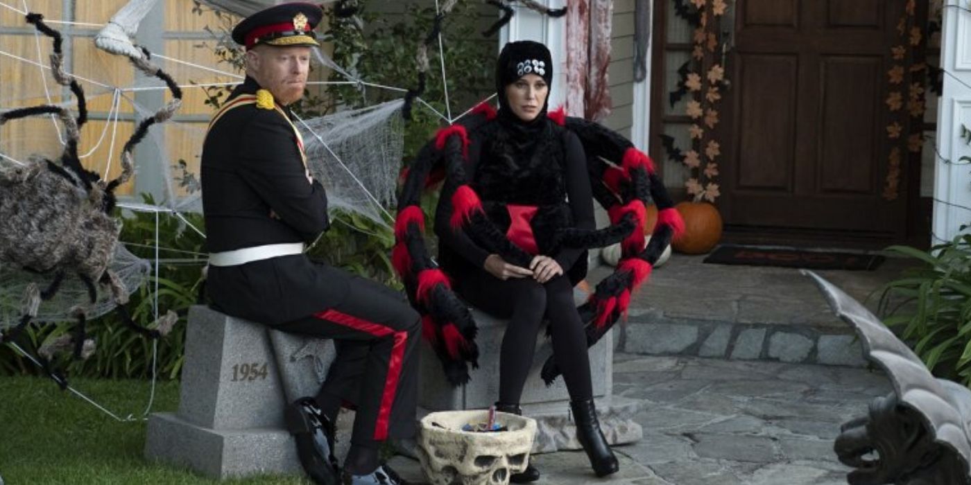 Modern Family: The 10 Best Halloween Costumes on The Show