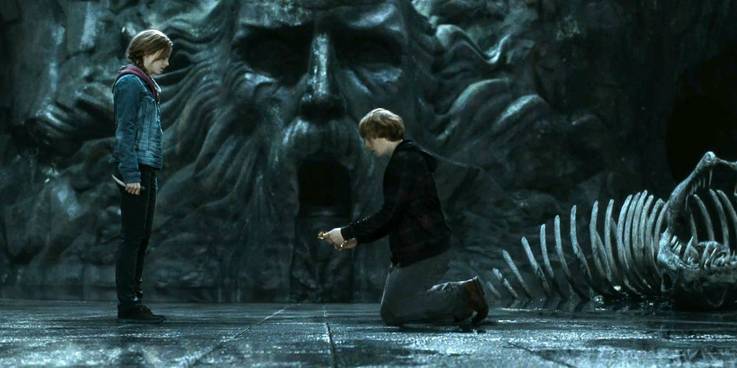 Ron chamber of secrets Cropped 1.jpg?q=50&fit=crop&w=737&h=368&dpr=1