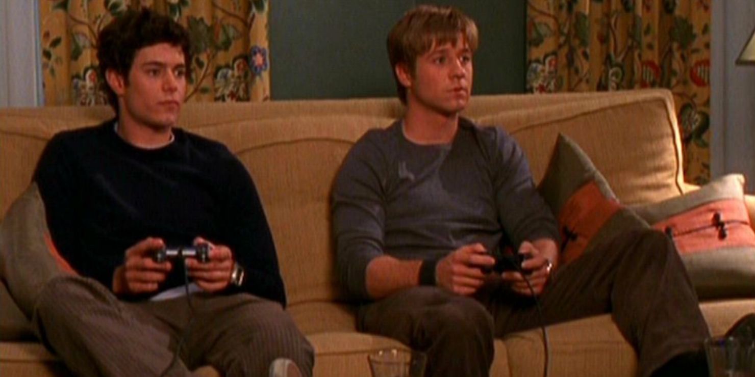 Seth And Ryan Play Videogames In The OC