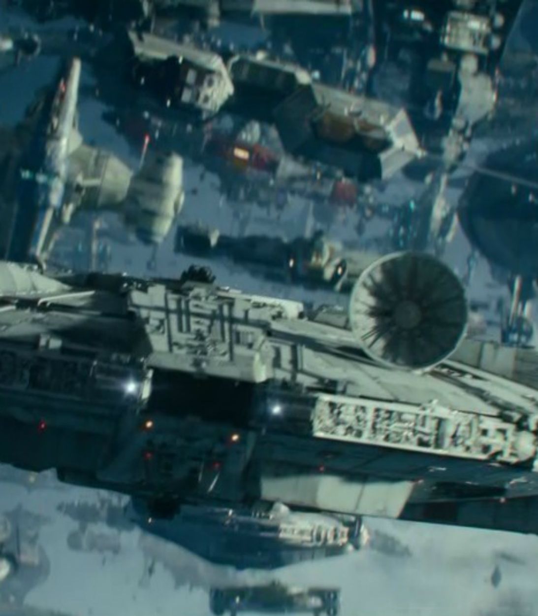 Star Wars 9 Millennium Falcon Resistance Fleet Vertical