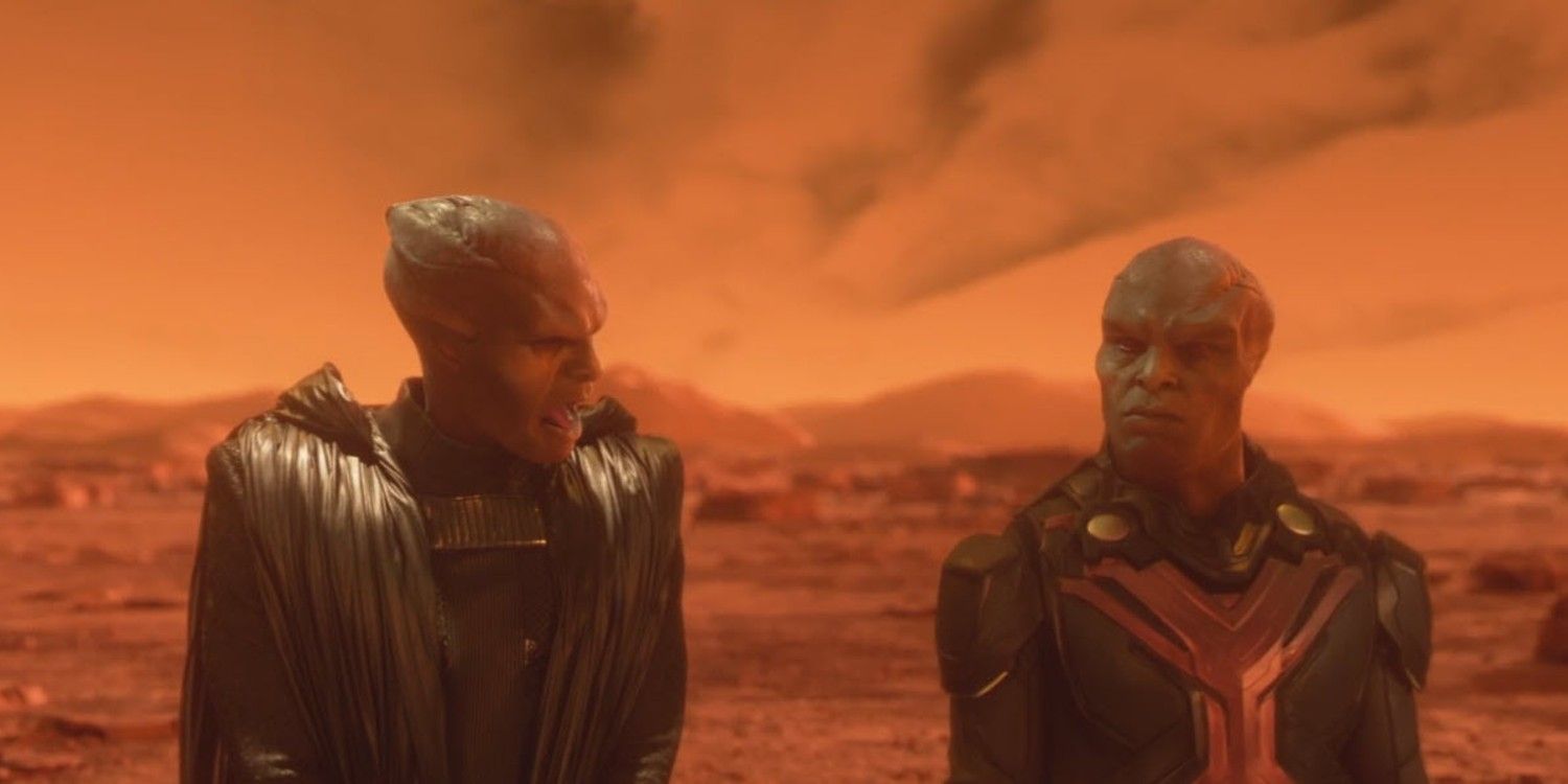 Supergirl Malefic and J'onn J'onzz on Mars in their Martian Form