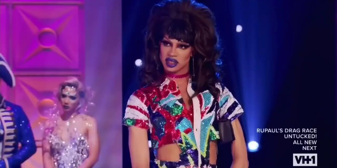 Yvie Oddly On The Main Stage Of Drag Race