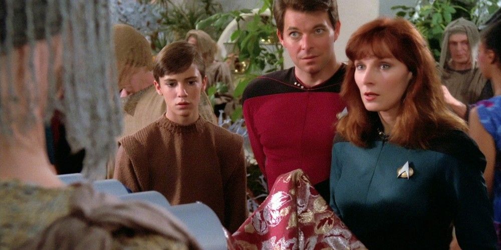 I Love How Star Trek: The Next Generation Felt Like A Soap Opera In Space