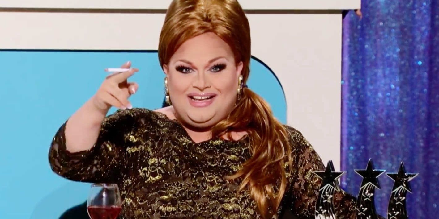 Ginger Minj portrays singer Adele in Snatch Game in season 7 of RuPaul's Drag Race.